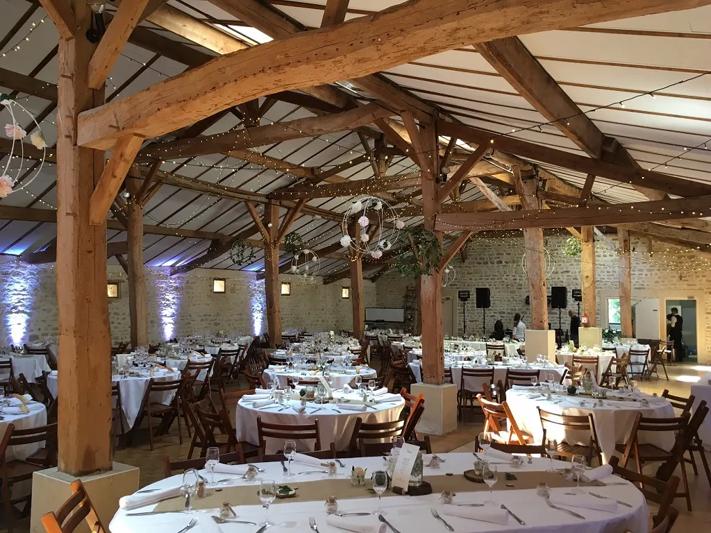 La charpente en chêne de la grange